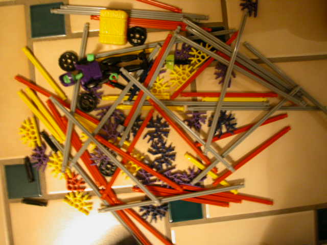 Assorted KNex